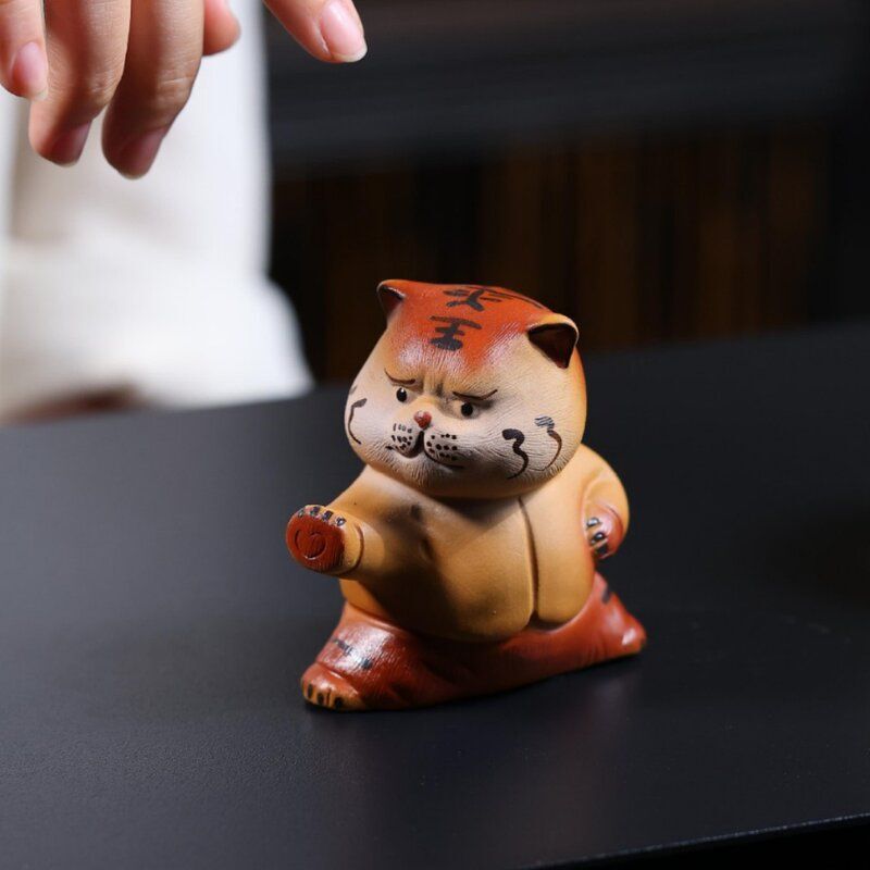 Kung Fu Tiger Tea Ornament, Yixing Purple Clay Tiger Tea Pet, Wealth-Attracting Little Tiger, Cute Sleepy Tiger Tea Toy