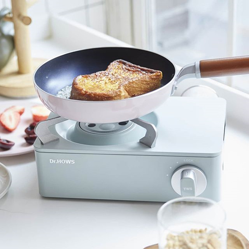 South Korea Dr HOWS high-value ins Wind mini imported card stove kitchen outdoor camping windproof gas stove