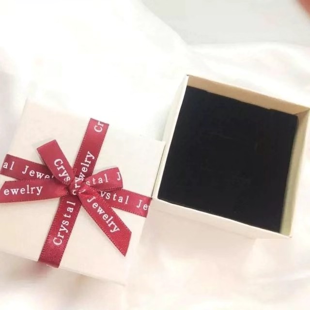 Gift box (single shot not sent)