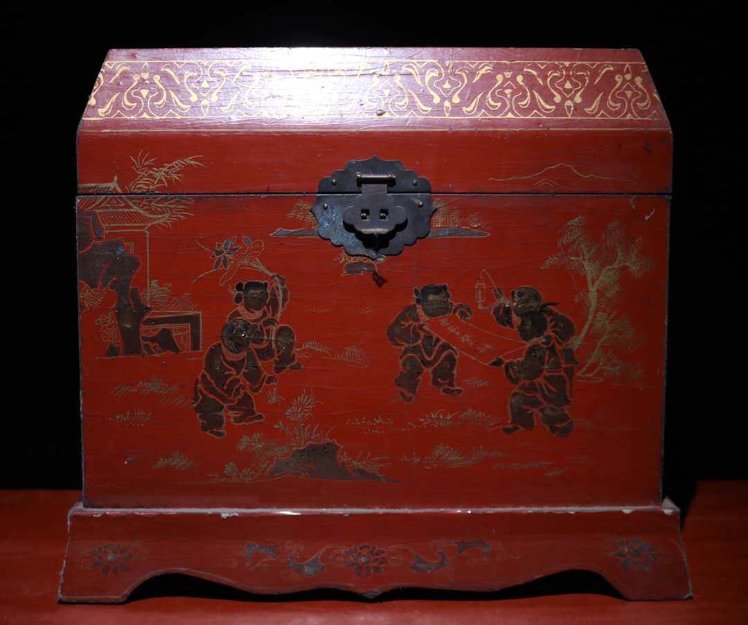 Folk Collection Old Wooden Tire Lacquerware Quinko Denko Official Box Containing Cabinet Hem