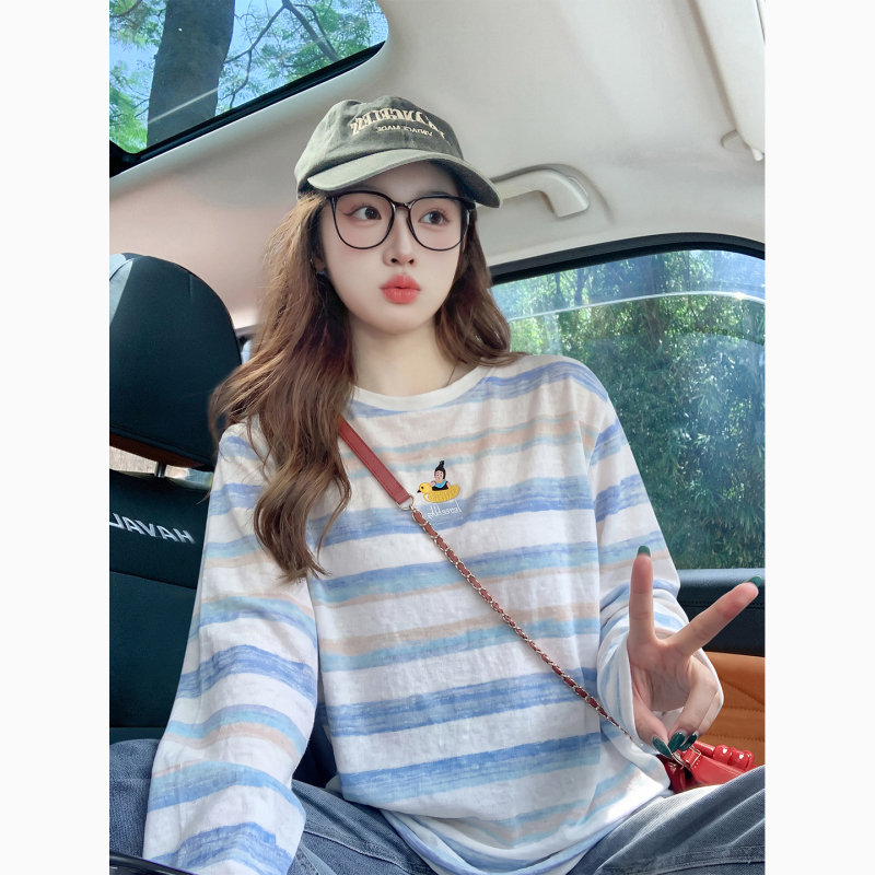 Blue Lightweight Sun Protection Blouse Long-Sleeved T-Shirt for Women Summer 2026 New Loose Age-Reducing High-End Casual Top Blue Lightweight Sun Protection Blouse Long-Sleeved T-Shirt for Women Summer 2026 New Loose Age-Reducing High-End Casual Top
