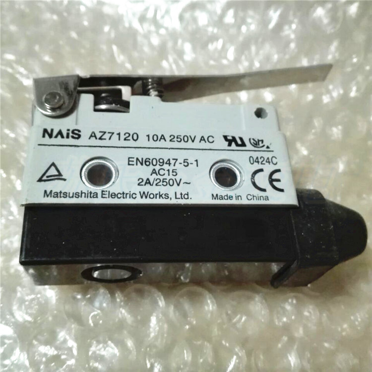 Microswitch AZ-7120 limit switch stroke switch EN60947-5-1