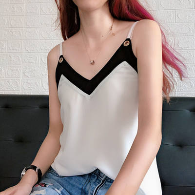 A 200-pound chubby girl wears a loose, large-sized sleeveless chiffon top with a halter top over her belly. She pairs it with a V-neck base layer
