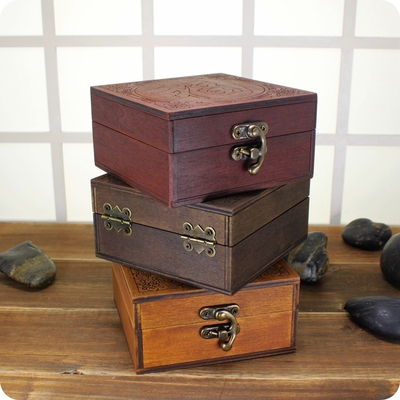 taobao agent Retro wooden jewelry, emerald accessory, props