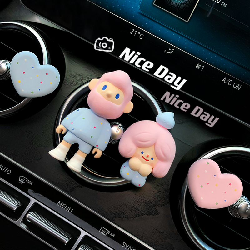 Netred Boy Car Aroma Perfume Car Car Car Car Accessories Decorated with Extrusion Fragmentation Ms. Fragmentation Car Accessories