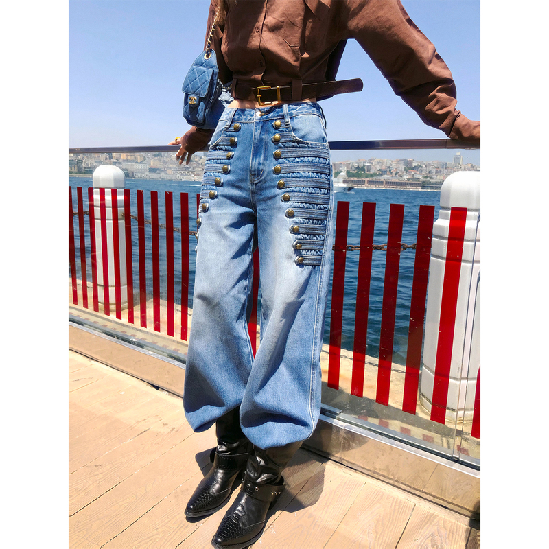 Li Wanjun [Napoleon Denim] 92% Cotton "Palace-Style Button Placket" Gradient Washed Denim Jeans