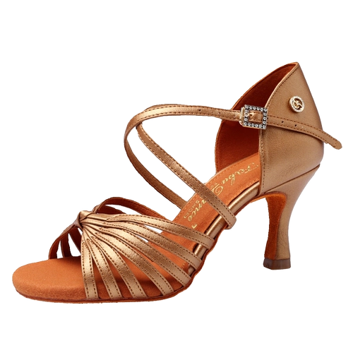 Черная танцующая высокая обувь