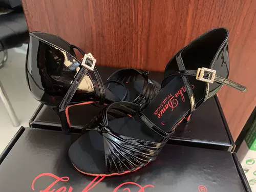 Латинская танцевальная обувь женщина взрослые черные красные -патентные кожаные атласные танце