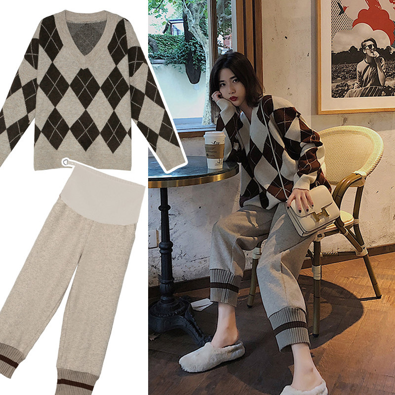 Pregnant women's autumn suit fashion 2019 new early autumn sweater female net red pregnant mother trendy autumn and winter two-piece suit