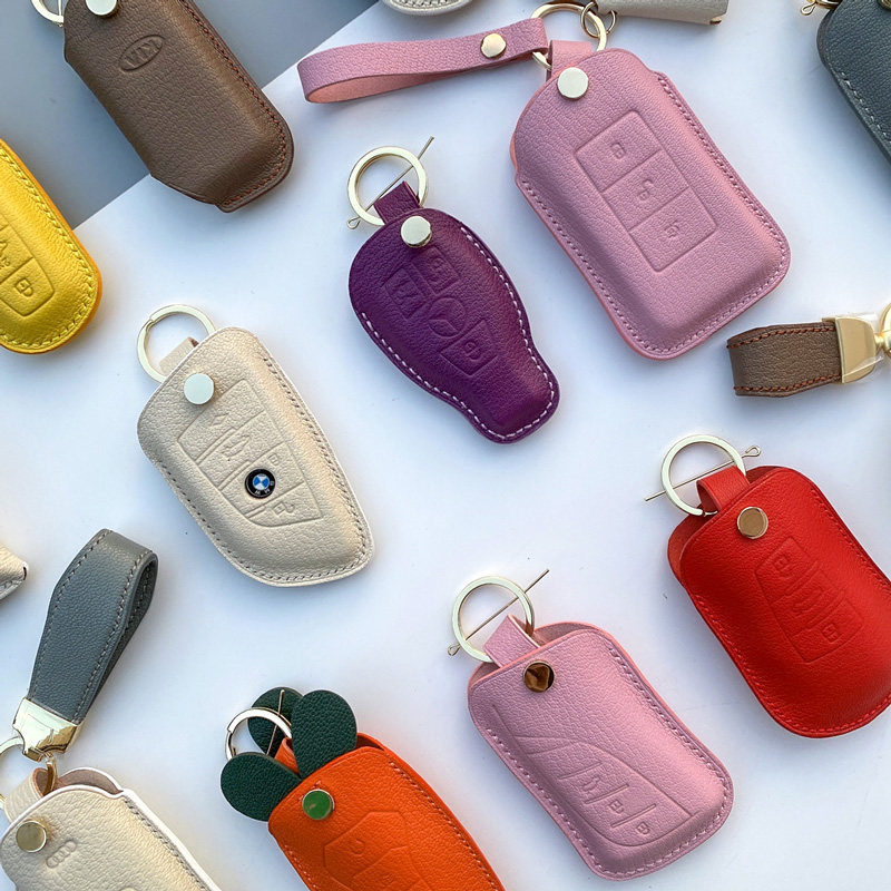 Applicable BMW Audi Benz Ourai Cartoon Car genuine leather key cover female pure handmade genuine leather key bag custom-made