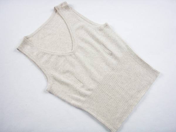 Mùa thu và mùa đông áo vest cashmere cá nhân ấm áp đoạn ngắn v-len len đan đan đáy áo len thoi trang nu