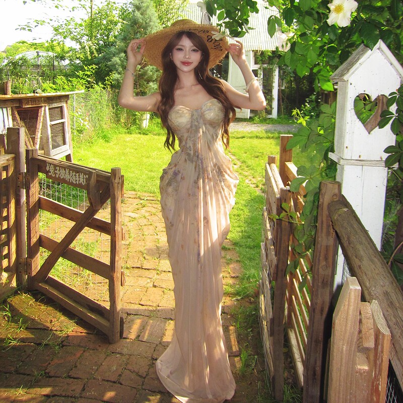 Summer's Beautiful and Atmospheric Resort-Style Printed Tube Top Suspender Dress for Women, Particularly Beautiful, Waist-Cinching Fairy Long Dress