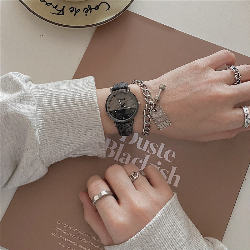 Minimalist Quartz Watch For Students And School Girls Elegant_voghion.com