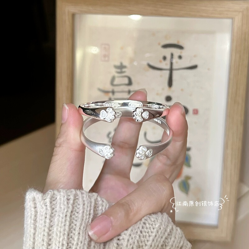 Jiangnan Pure Silver 9999 Medium and Large Children Cat Claw Sterling Silver Bracelet Women's Solid Parent-Child Silver Bracelet as a Gift for Girls Jiangnan Pure Silver 9999 Medium and Large Children Cat Claw Sterling Silver Bracelet Women's Solid Parent-Child Silver Bracelet as a Gift for Girls