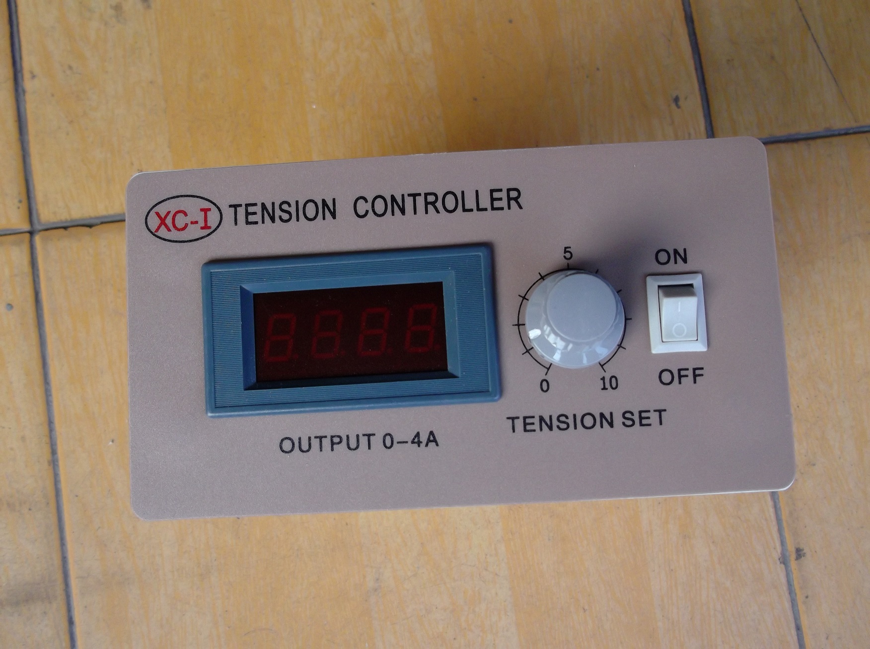 XC-I manual digital display tension controller 0-4A manufacturer direct sales special sales price - II controller bargaining