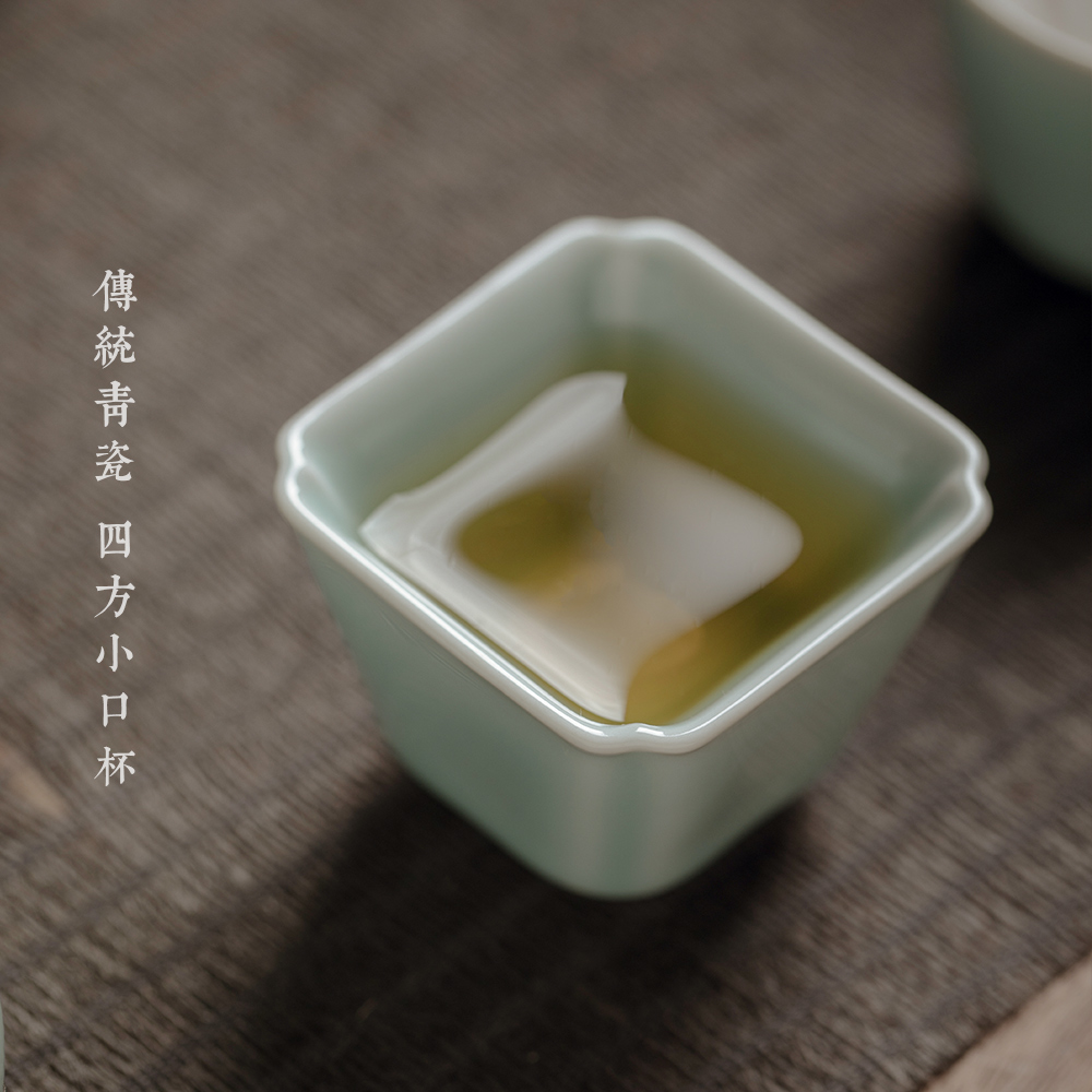 Jingdezhen ceramic kung fu tea tea cup single CPU master cup longquan celadon single small tea cup