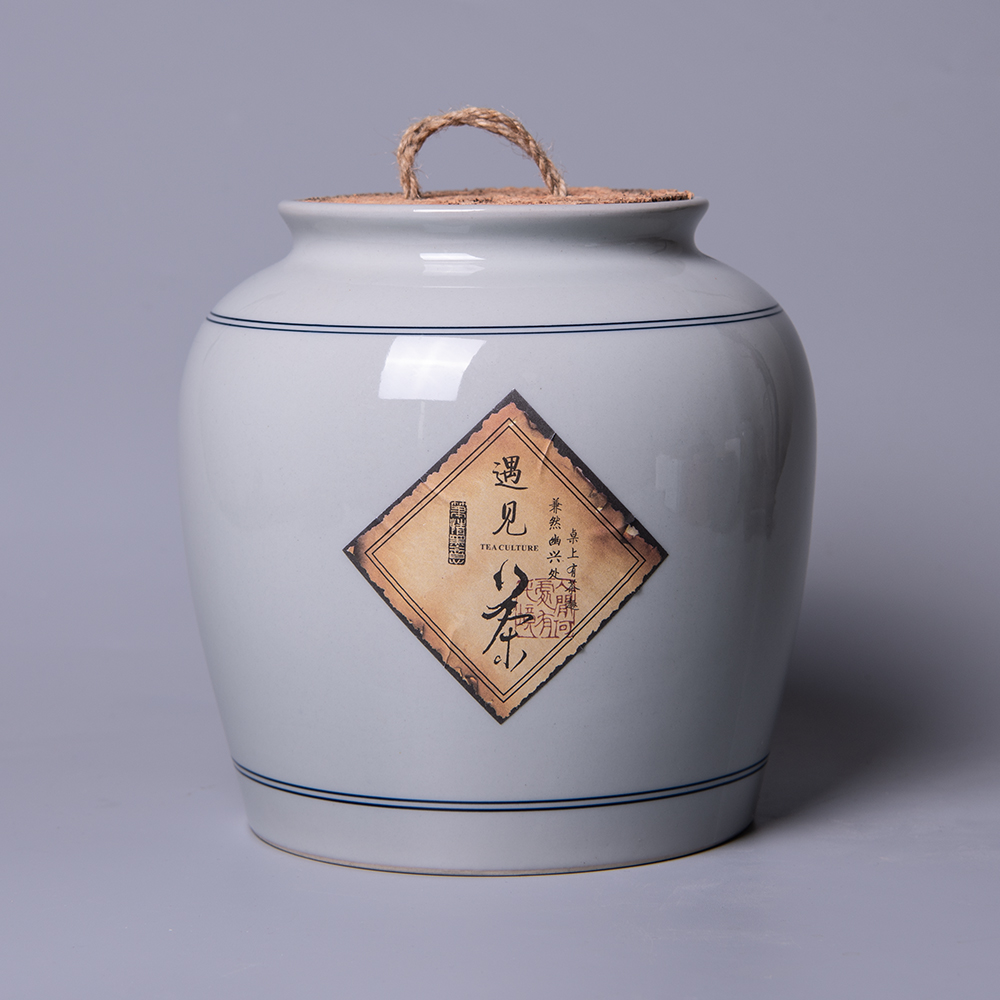 Jingdezhen ceramic large pu 'er tea, green tea caddy fixings household seal storage POTS of tea tea urn medium bucket