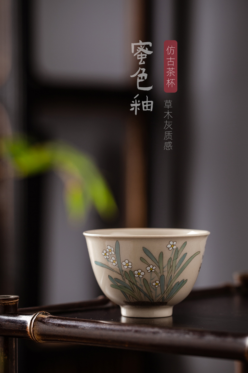 Single cup kung fu tea cups small bowl tea masters cup by hand, jingdezhen ceramic tea set man woman only antique