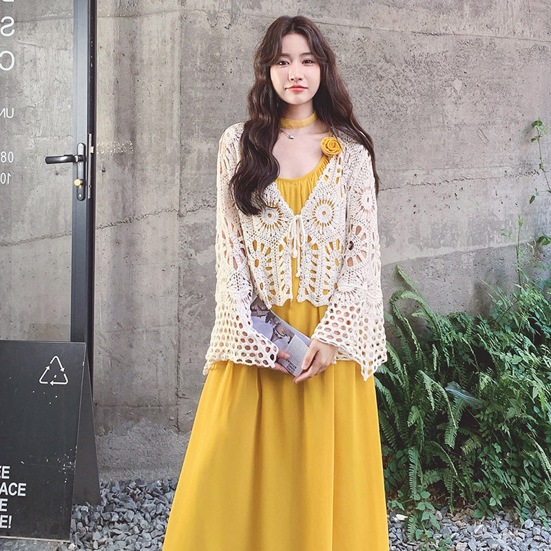 Bohemian Vacation Hollow Crochet Knit Cardigan for Women, Summer Camisole Outerwear with Bell Sleeves, Lace Sun Protection Cover-Up