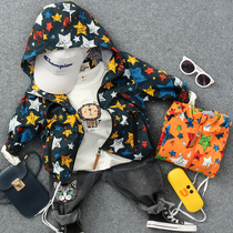 Autumn new childrens 2-color five-pointed star hooded jacket boys and girls assault clothes baby zipper shirt top tide