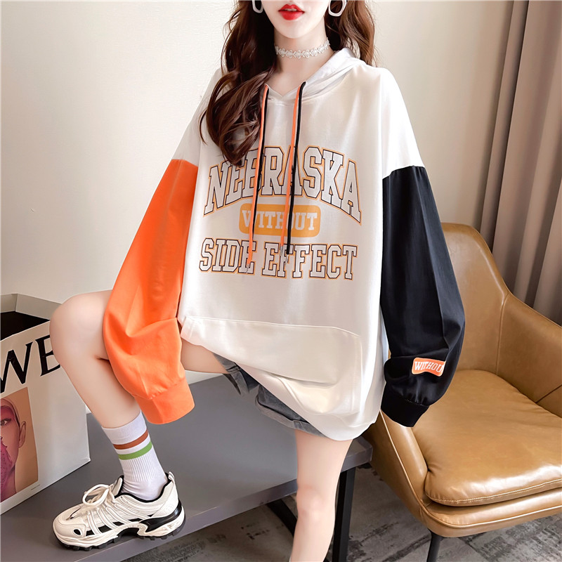 2021 autumn surrogacy Bottling Street Korean version Loose Spelling Design Sensation Net Red Sweatshirt Casual