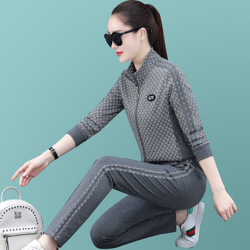 Sweatshirt 2021 new loose size long sleeve cardigan slim casual sportswear set women's spring and autumn two-piece set