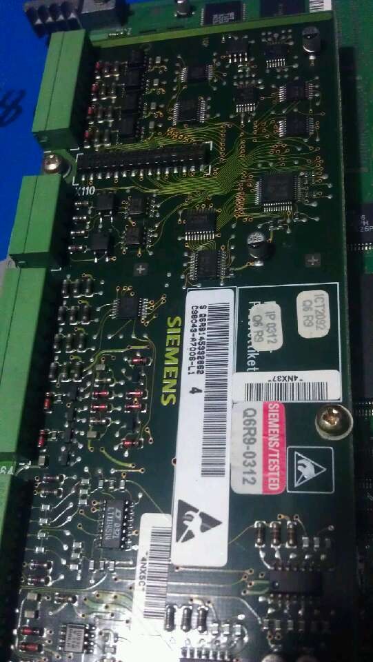 Siemens DC speed regulator newsletter board C98043-A7006-L1 to talk about prices again