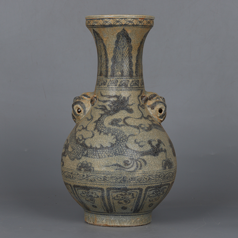 Imitation Yuan Dynasty unearthed Qingflower Cloud Dragon thread Weathered Double Beast First Ear Jade Pot Spring Bottle Imitation Antique Porcelain Folk Collection Pendulum