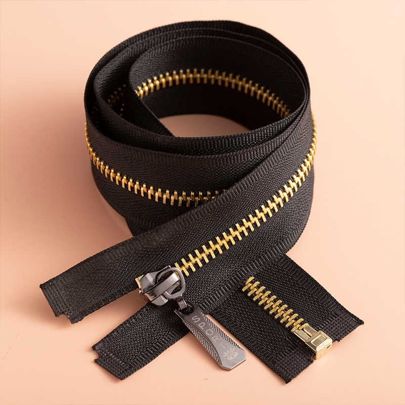 No. 5 Metal Copper Zipper for Jackets, down Jackets, Long Coats, Open-End Black Zipper Strips, Bag Zipper Head Accessories