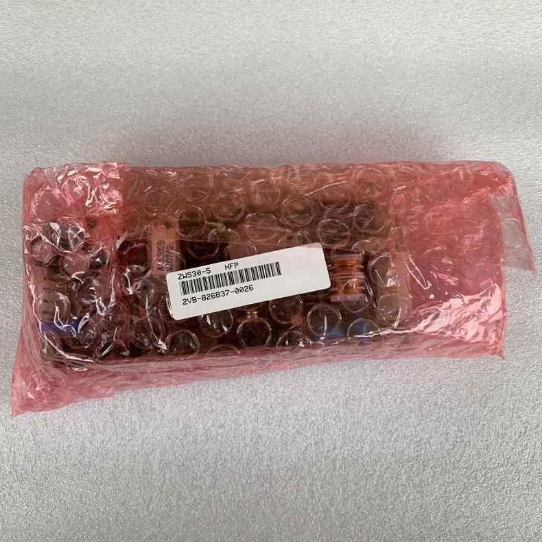 New original dress spot Japan TDK-LAAMBDA ZWS30-5 output 5V 6A onboard type switching power supply