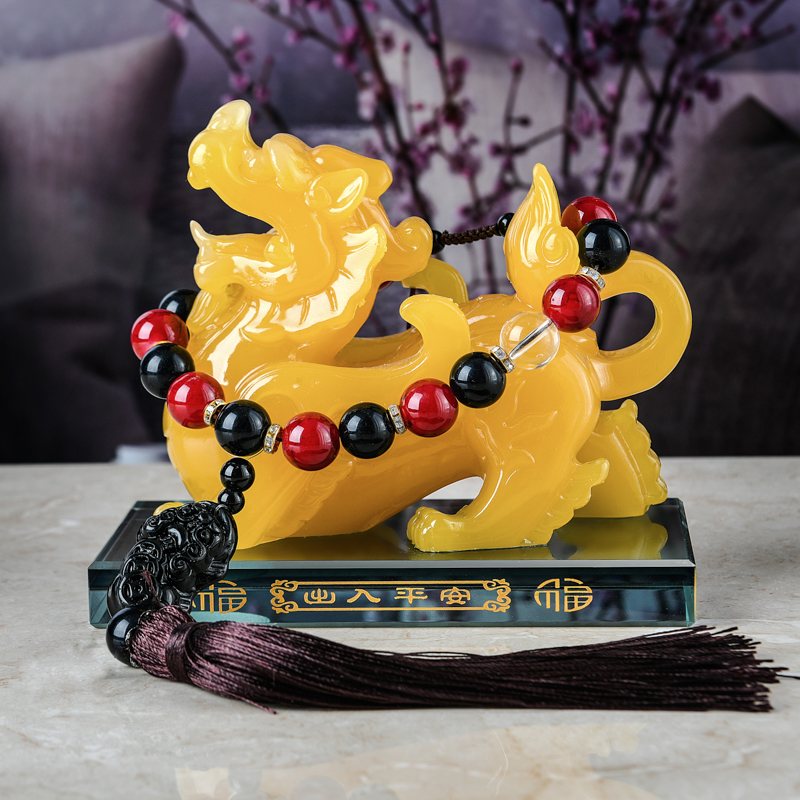 Car Perfume Pendulum pieces Cars Perfume Seat Kirin Car Accessories Dolly upper middle control Desk Creative Pendulum