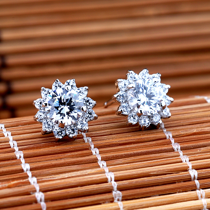 NSCD diamond stud earrings high-end jewelry with high-end jewelry with certificate DE0026