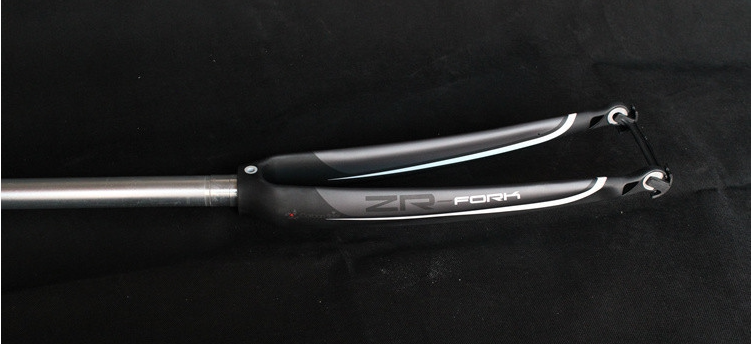Italy ZR half carbon fork dead fly ultra-light half carbon fork 700c fork 28 6 caliber