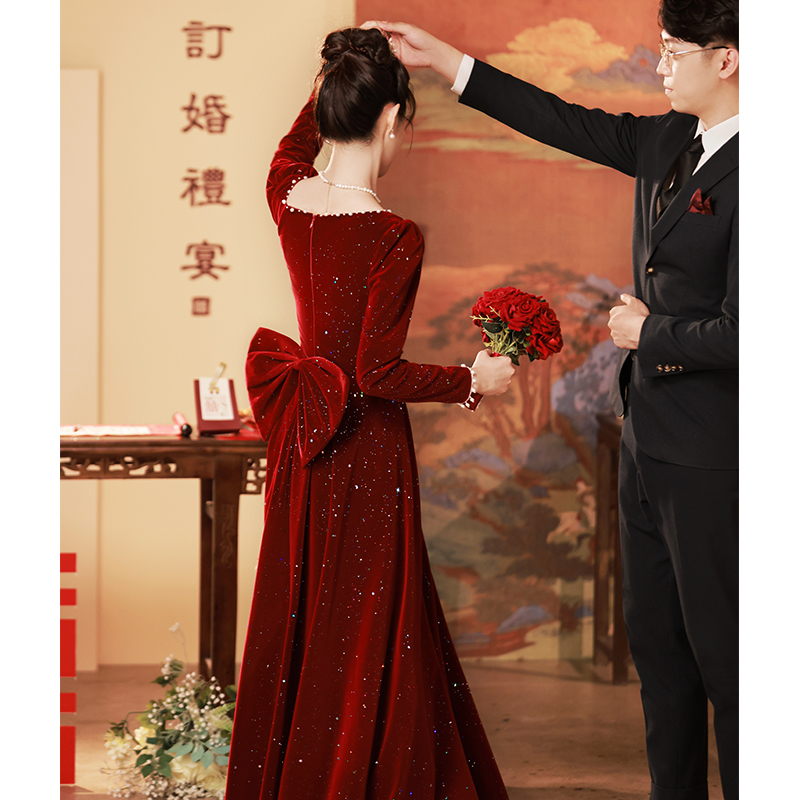 Wedding Dress for the Bride, Engagement Dress, Autumn and Winter 2026 New Style, Long-Sleeved, High-End Casual Wear for the Wedding Reception