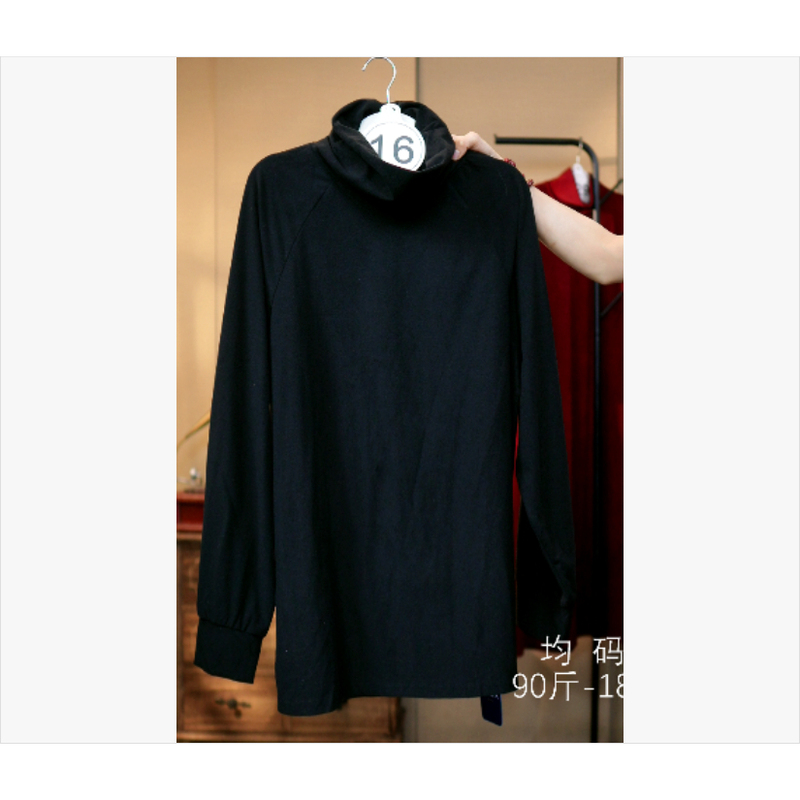 16-Black High-Neck Long-Sleeved Top 16-Black High-Neck Long-Sleeved Top
