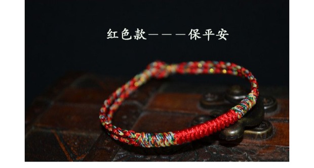 [Tâm lý và an ninh] Sự ra đời của năm mới dây thắt nút vòng tay vòng chân vòng chân vật liệu tự làm Gói dây bện tay - Vòng chân lắc chân vàng tây