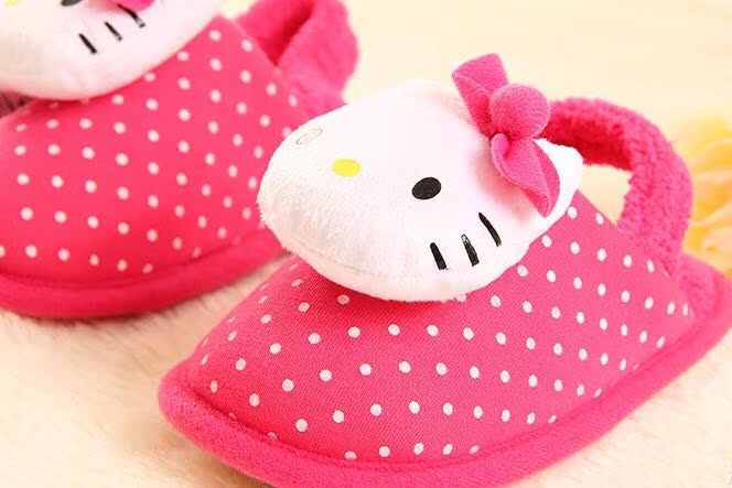 Chaussons enfants en suède HELLOKITTY - Ref 1015552 Image 11