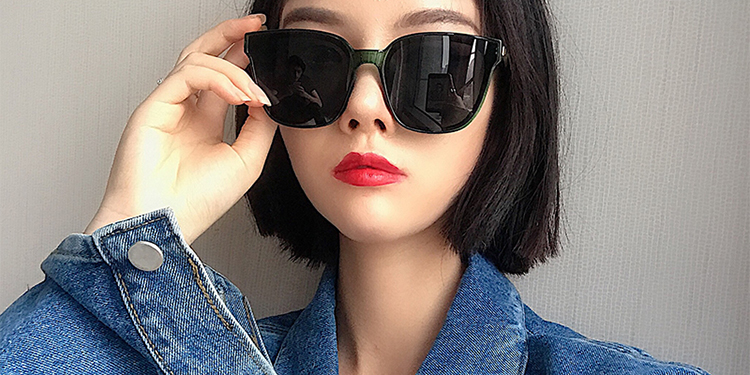 2018 mới retro kính đen vuông nam cá tính thủy triều siêu lửa kính râm lưới đỏ đường phố nữ kính cận thời trang