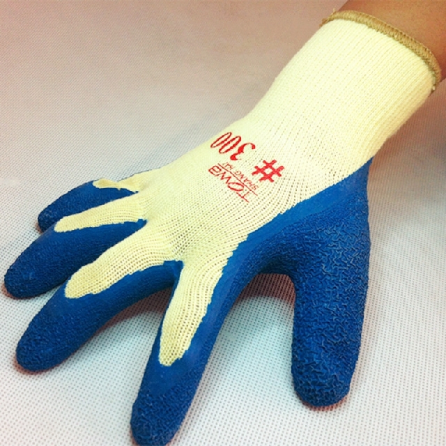 TOWA 300 Gloves anti - slip gloves polyethylene protective gloves cut gloves