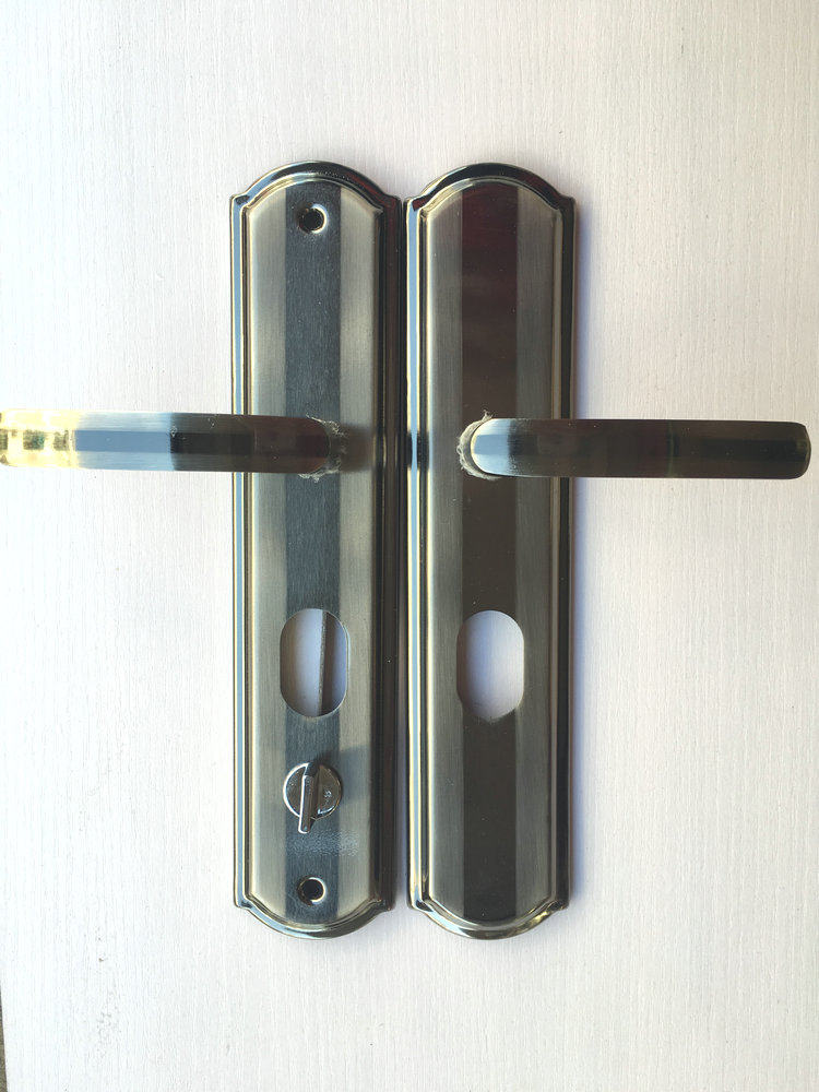 Anti-theft door lock handle aluminum alloy door handle stainless steel door handle black gold handle wooden door lock accessories