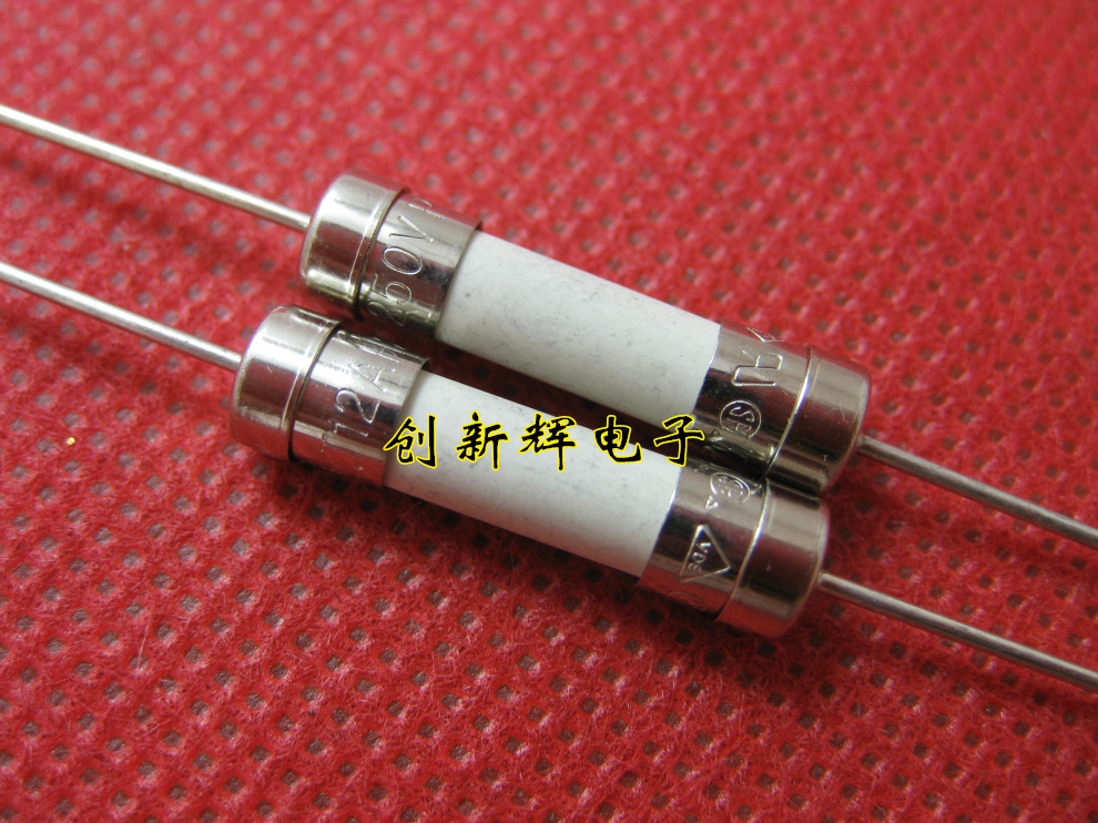 Original Loaded Import Force 5 * 20 Ceramic with lead wire fuse T12AH250V with foot slow melting 12AH250VP