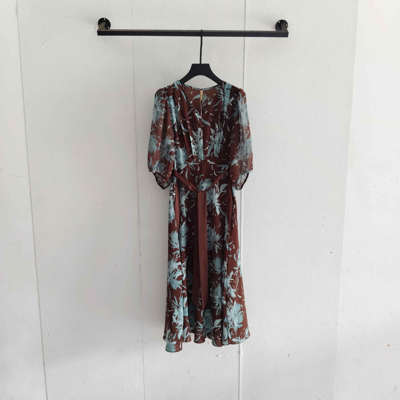 Counter Synchronization 2025 Summer and Autumn Q26Q323 Fashionable Elegant Casual Age-Reducing V Neck Chiffon Printed Dress