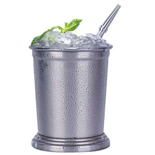 Бар легендарный бармен