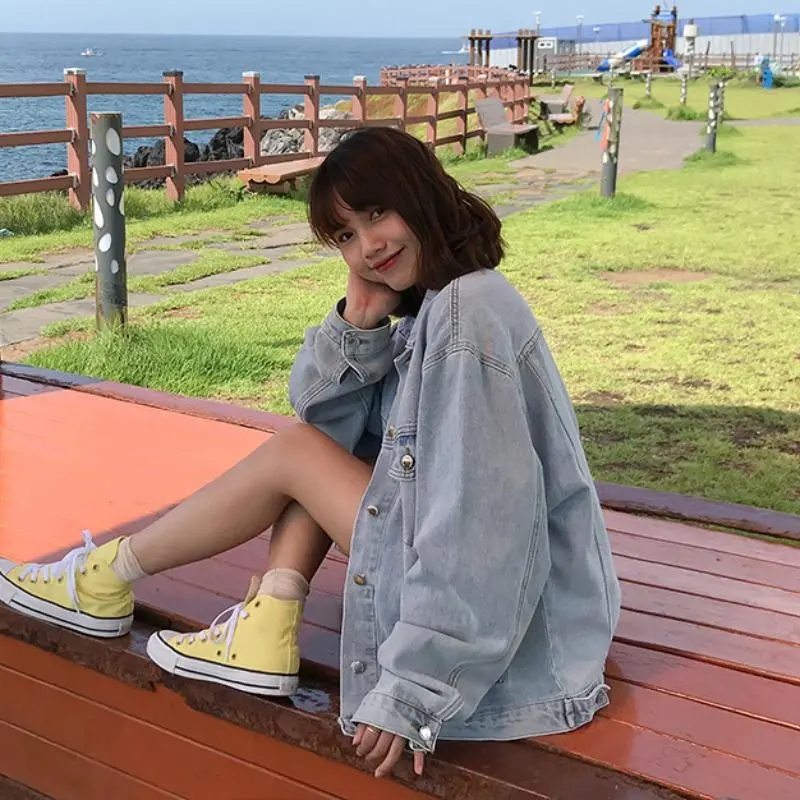 Light Blue Denim Jacket for Women, Loose Fit, Autumn 2023 New Korean Style Bf Style Workwear Jacket, Trendy Denim Top
