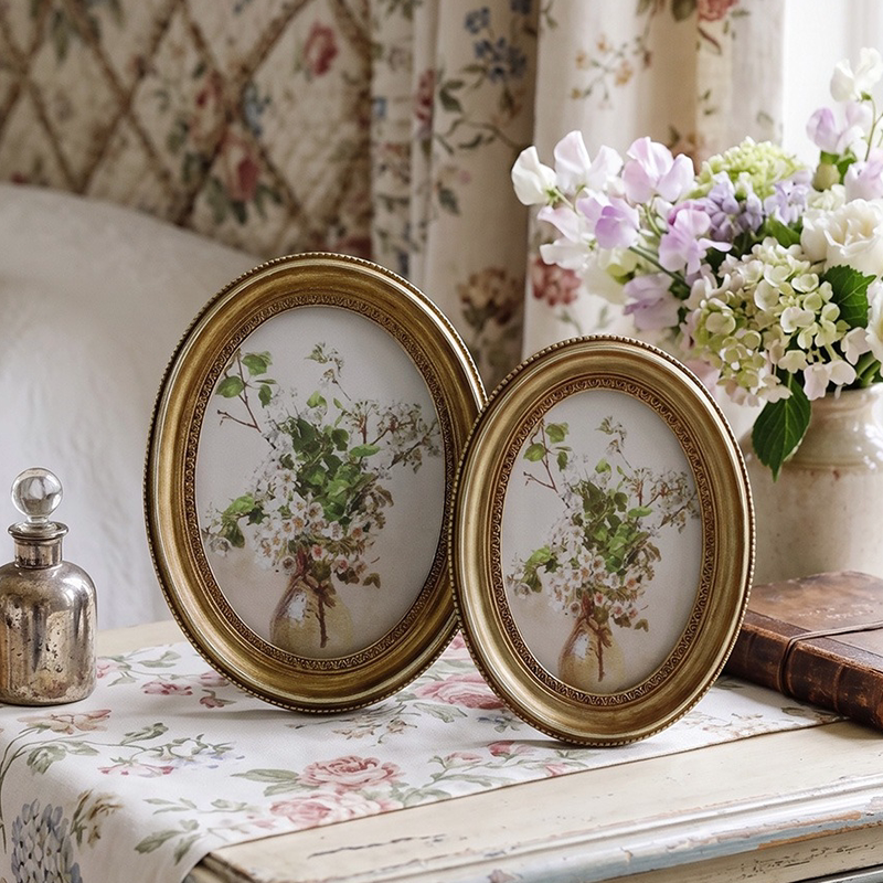 European-Style Vintage Photo Frame Display Stand 6inch 7inch Antique Oval Indoor Tabletop Decoration Gold Wall-Mounted Picture Frame Ornament