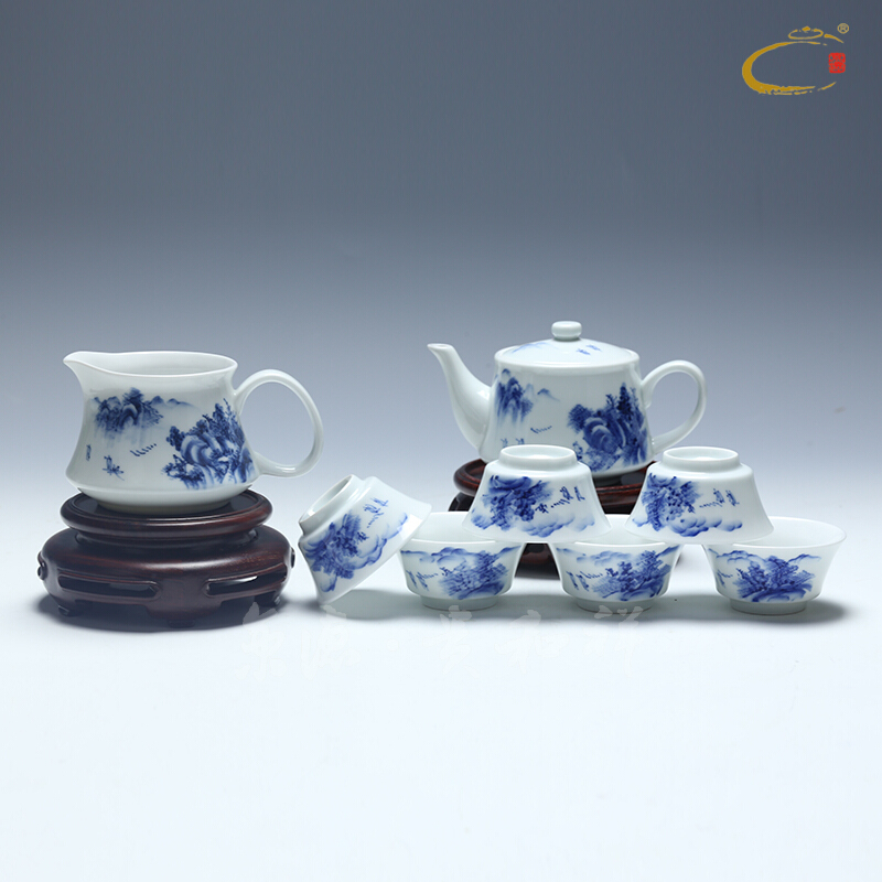 And auspicious hand - made thin body suit jingdezhen blue And white landscape high white porcelain kung fu tea set small pot set of gift boxes