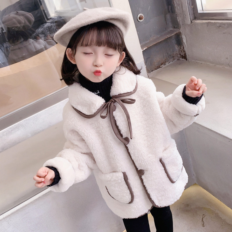 Korean girls' lamb velvet jacket 2022 new Korean version of the Western style children's thickened fur one-piece windbreaker autumn and winter