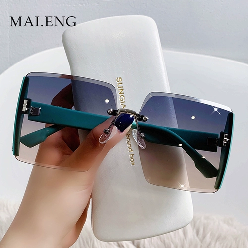 Брендовые очки на солнечной энергии, коллекция 2023, изысканный стиль, по фигуре, в корейском стиле