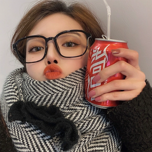 Черные антирадиационные очки, маленькие глазки