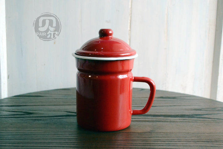 One Meter Enamel Micro Imperfections Zakka Japan Single Thickened Filter Oil Pot Enamel Great Water Cup Bubble Teapot 2 Color Sale